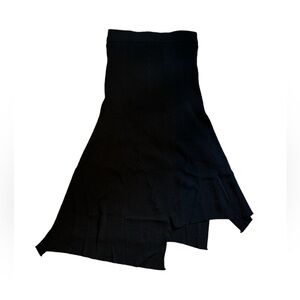 Cherryboom brand black ribbed skirt. Size medium